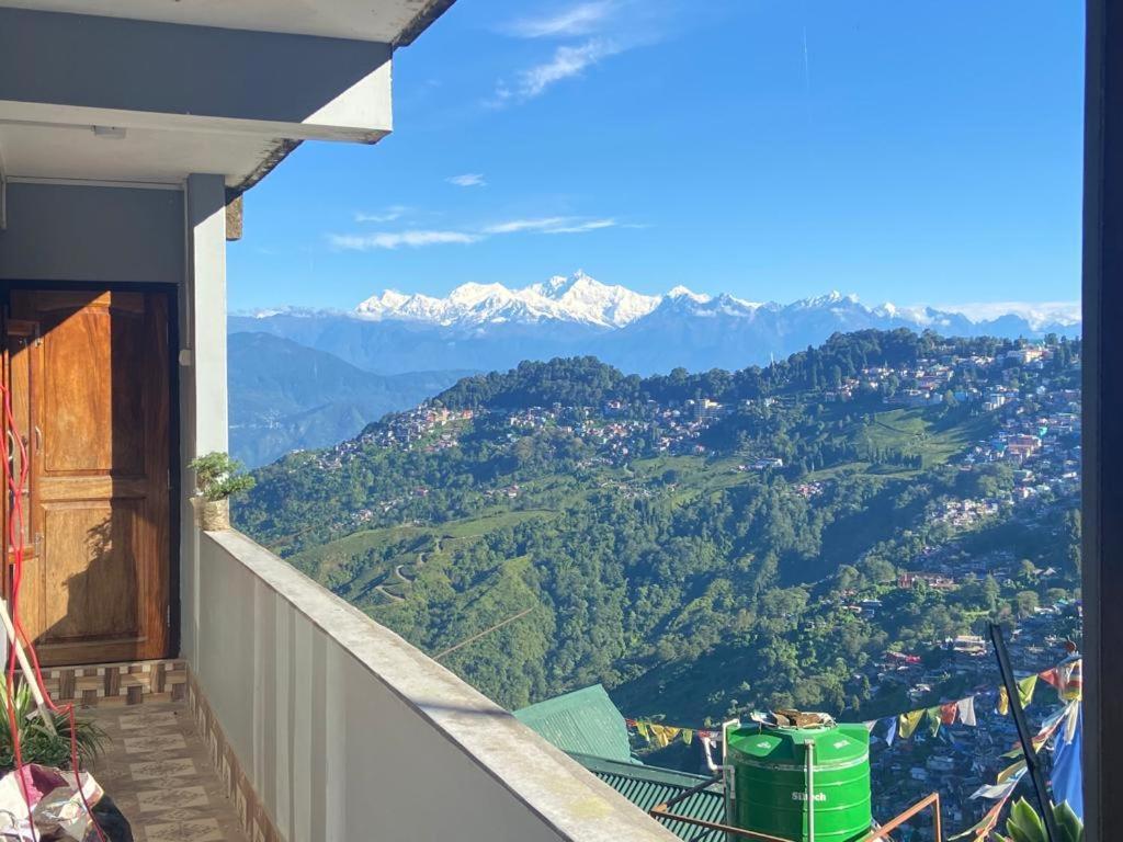 Norbu Thungkar Homestay Дарджилінг Екстер'єр фото