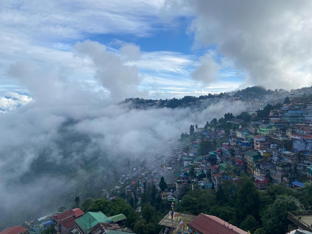 Norbu Thungkar Homestay Дарджилінг Екстер'єр фото